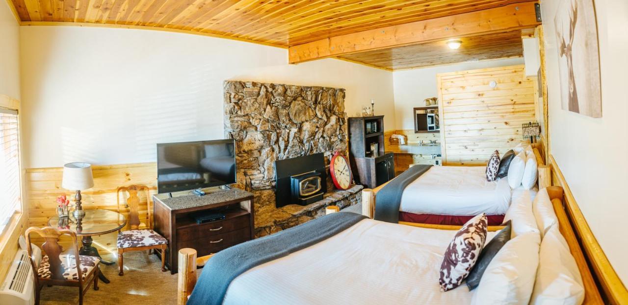 River Lodge Island Park Extérieur photo